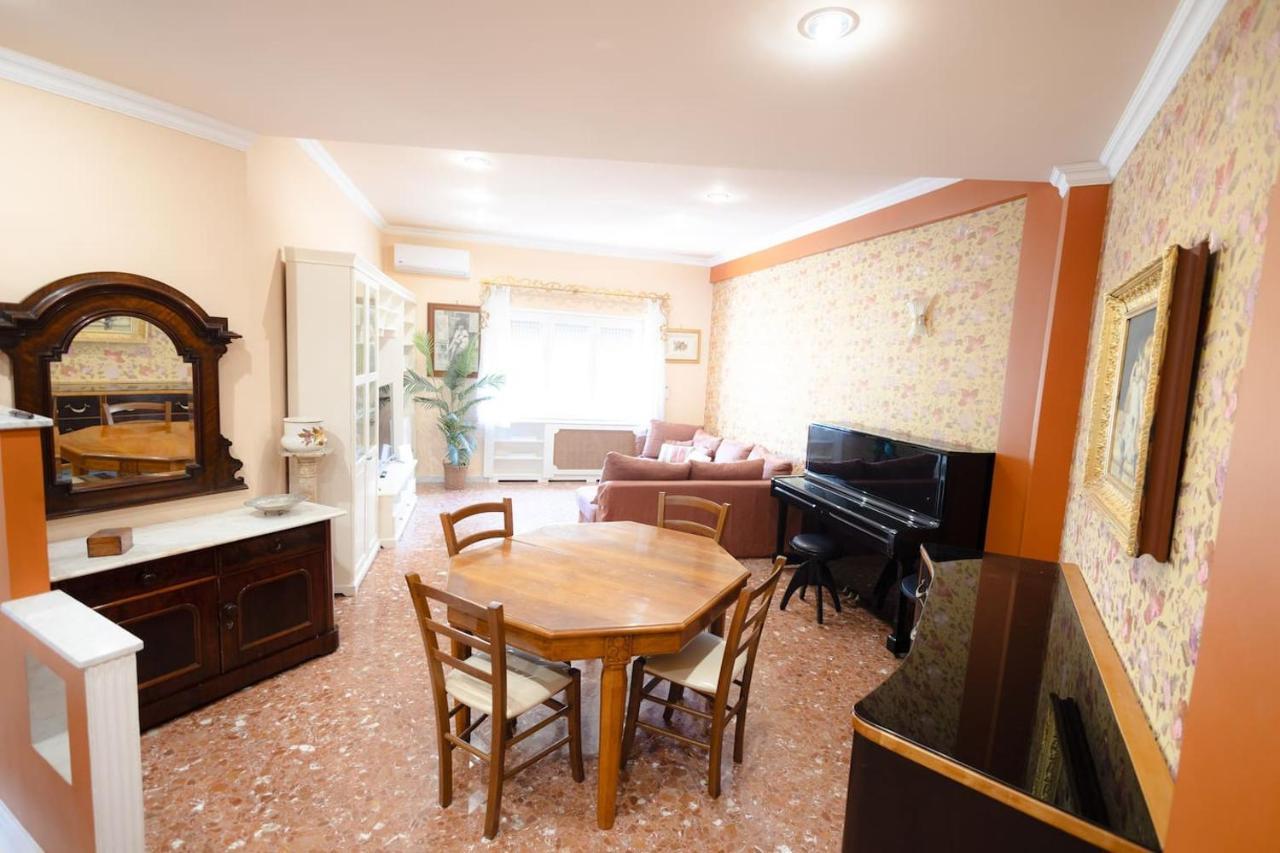 리도디오스티아 La Casa Di Daniela 아파트 외부 사진